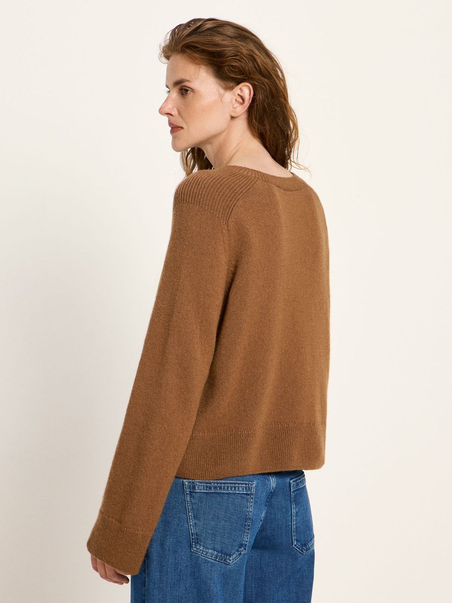 LANIUS_225_14117-00-281-brown-34_Cropped-Pullover_06.jpg