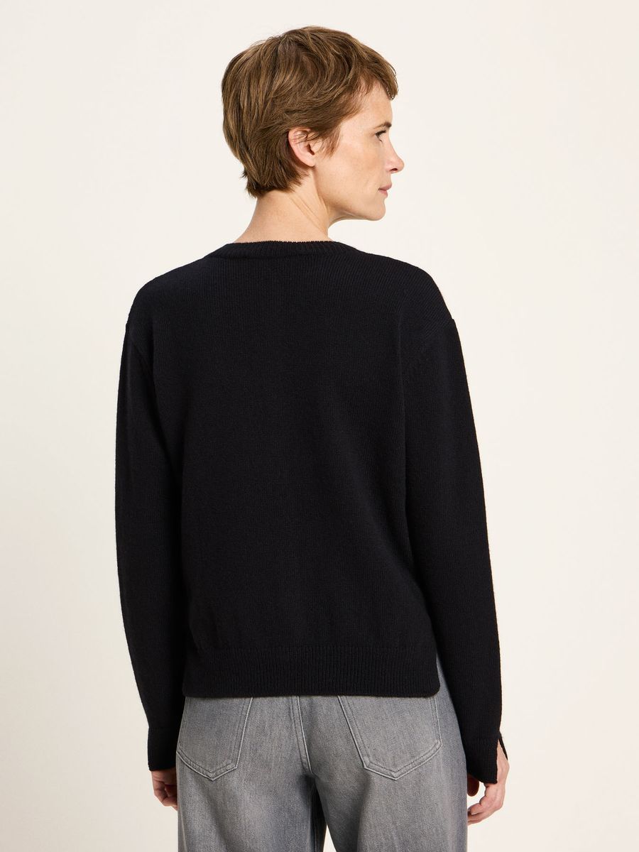 LANIUS_225_13362-00-199-black-34_Boxy-Strickjacke_06.jpg